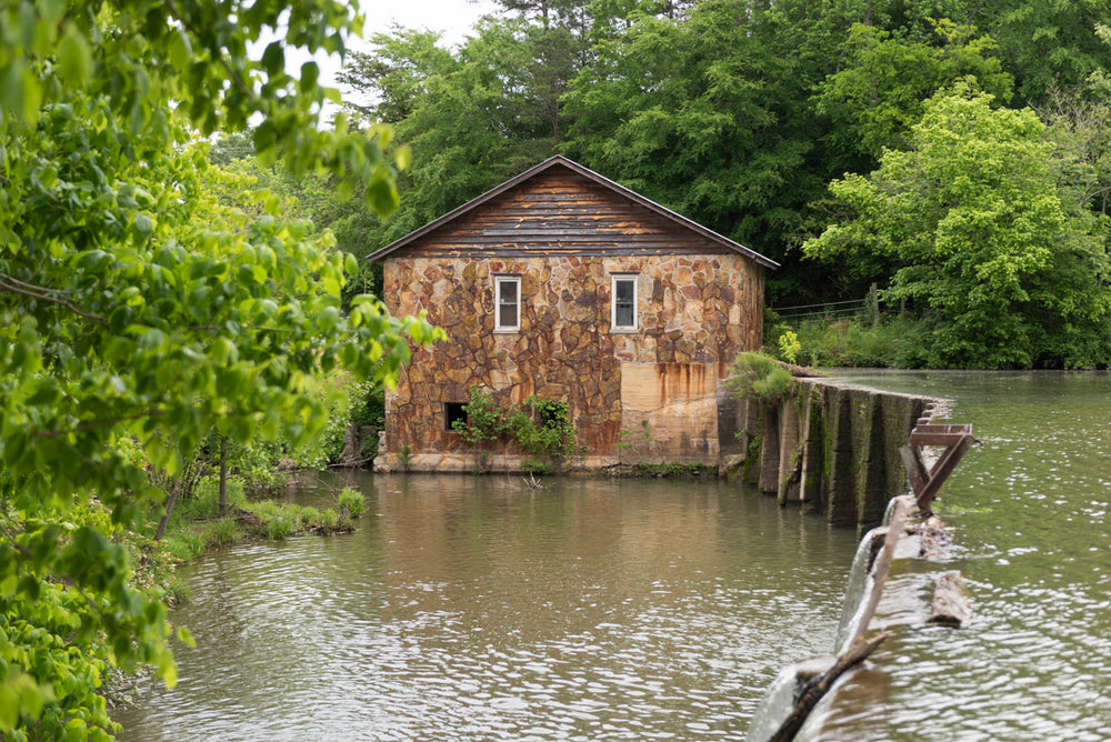 Bottled at the source from Big Spring – Nature's Big Spring Water